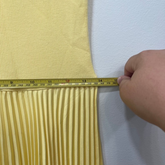 Polo Ralph Lauren Womens Dress 4 Pleat Fit Flare Short Sleeve Midi Butter Yellow - Picture 9 of 10